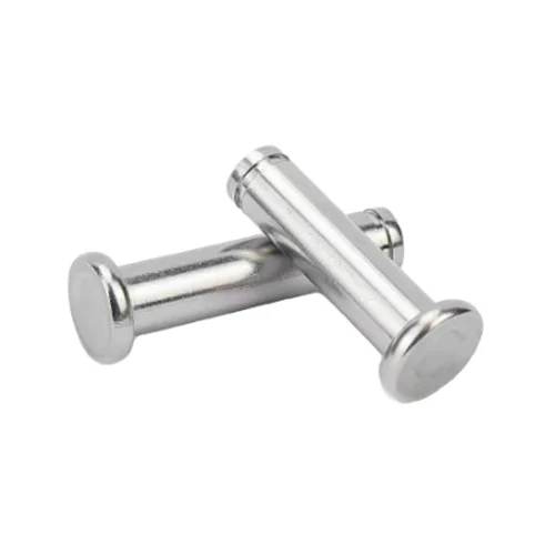 Clevis pins cum caput-type est