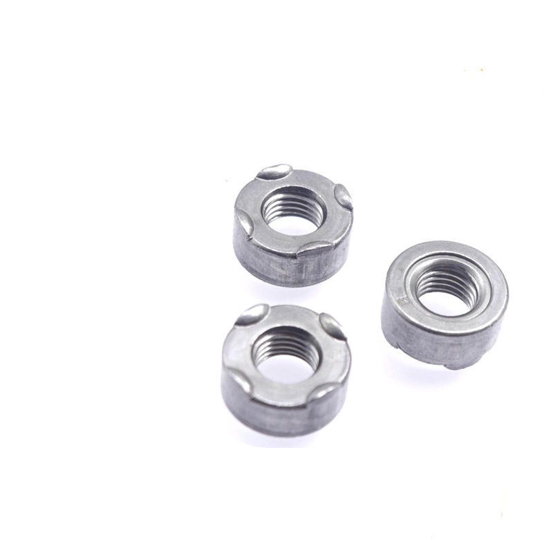 Accuratio machinatum Weld per nuces